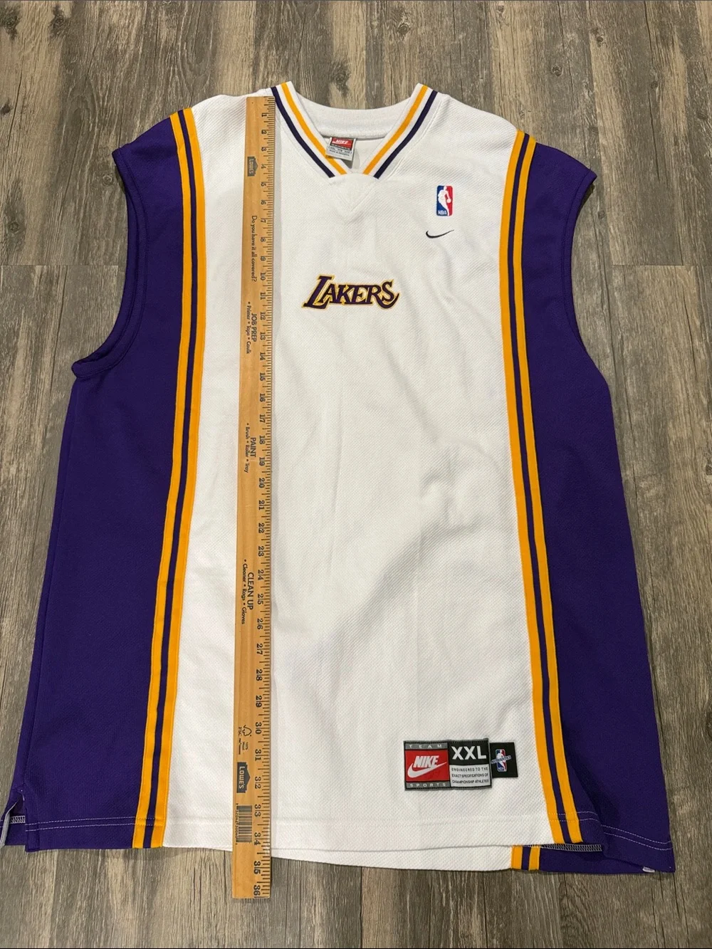 Vintage Nike Los Angeles Lakers Basketball Jersey XXL